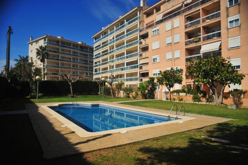 Cambrils Puerto Apartment Exterior photo